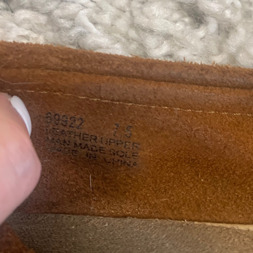 MINNETONKA Leather Moccasins - Picture 4 of 4